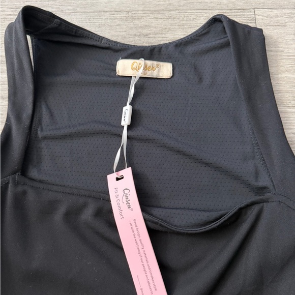 Qinsen NWT Black Mini dress - Picture 4 of 5